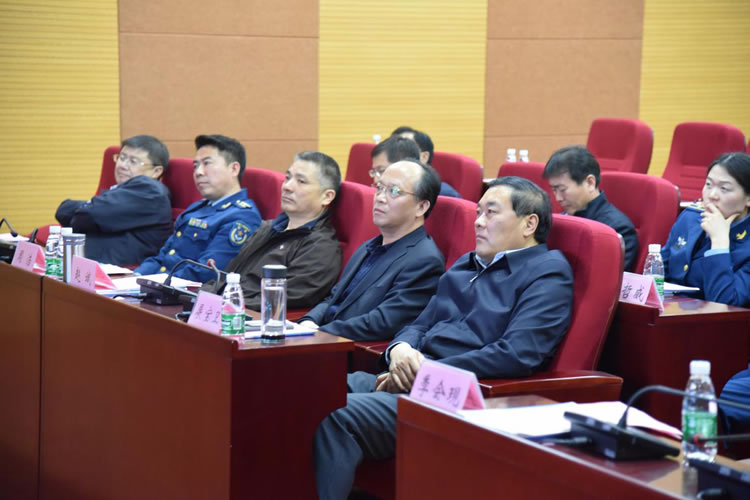 泰山區(qū)人民政府、山東國泰科技有限公司與中關(guān)村核心區(qū)產(chǎn)業(yè)聯(lián)盟簽訂戰(zhàn)略合作協(xié)議
